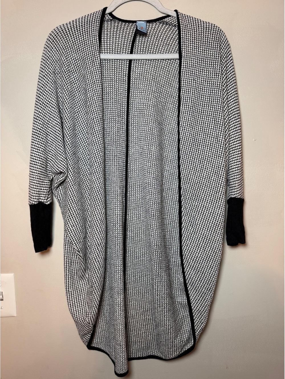 Pink Melo Women's Black and White Open Front Cardigan, Size Small, Lightweight